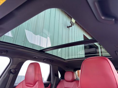 Used 2023 Porsche Cayenne image 12