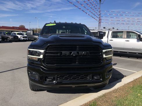 Used 2024 RAM 2500 Laramie w/ Night Edition image 8