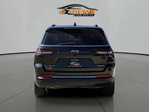 Used 2022 Jeep Grand Cherokee L Limited AWD/4WD image 5