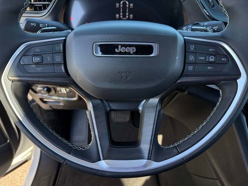 New 2026 Jeep Grand Cherokee L Limited image 18