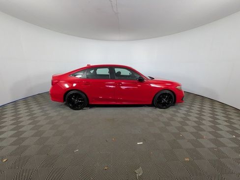 Used 2023 Honda Civic Sport image 29