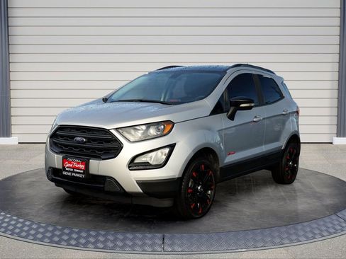 Used 2020 Ford EcoSport SES w/ SES Black Appearance Package image 3