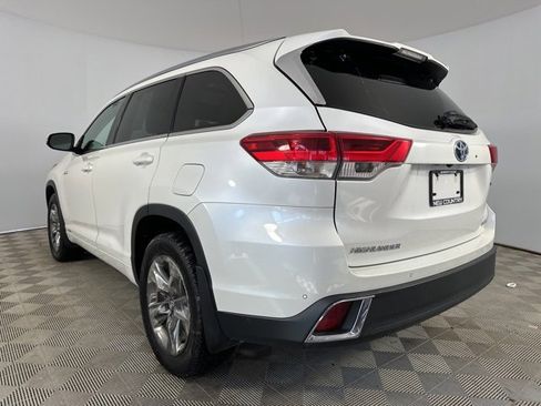 Used 2018 Toyota Highlander Limited Platinum image 5