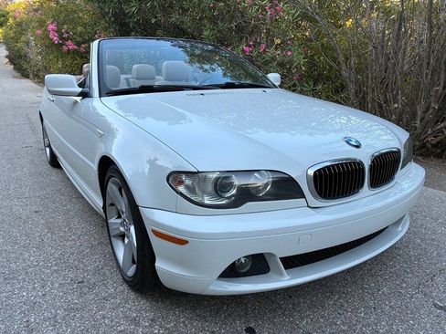 Used 2004 BMW 325Ci Convertible RWD image 12