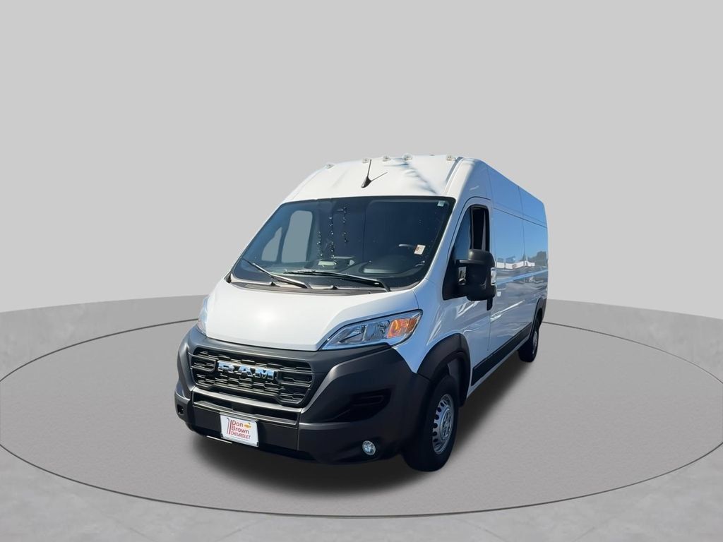 Used 2024 RAM ProMaster 2500 w/ Convenience Group FWD image 4