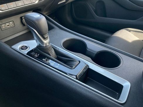 Used 2025 Nissan Altima 2.5 SV image 25