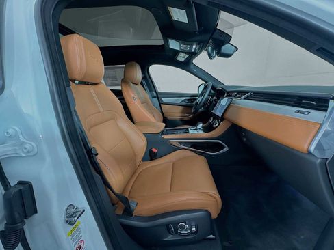 New 2026 Jaguar F-PACE R-Dynamic S image 28