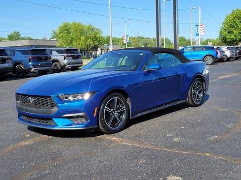 Used 2024 Ford Mustang Premium RWD image 4