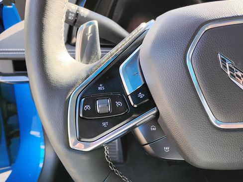 Used 2024 Chevrolet Corvette Stingray Preferred Cpe w/ Z51 Performance Package RWD image 9