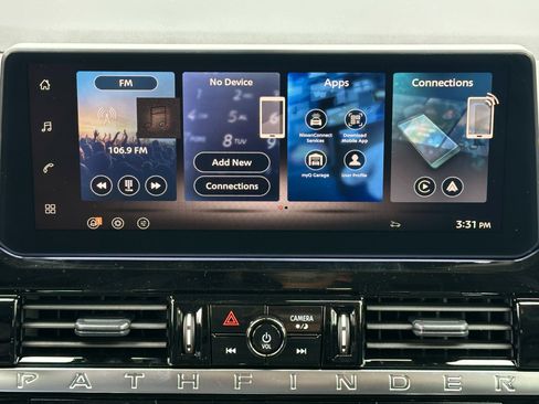 New 2026 Nissan Pathfinder SL AWD/4WD image 14