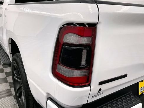Used 2023 RAM 1500 Big Horn AWD/4WD image 36