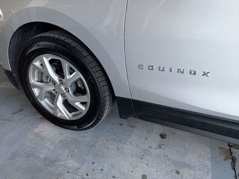 Used 2019 Chevrolet Equinox LT FWD image 15