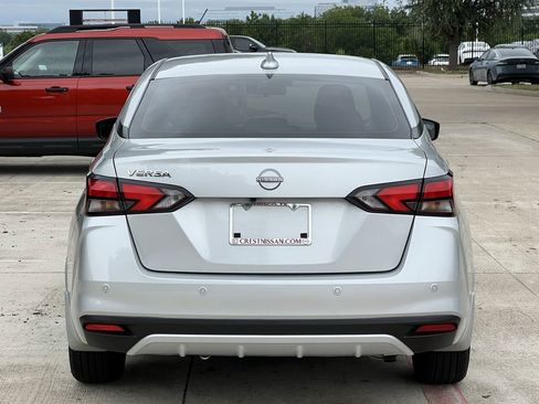 Certified 2025 Nissan Versa SV w/ Trunk Package FWD image 4