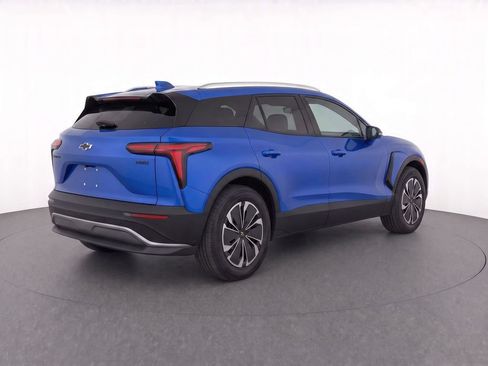 Used 2024 Chevrolet Blazer EV LT AWD/4WD image 8