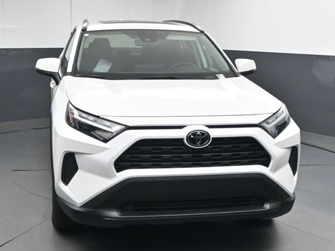 New 2025 Toyota RAV4 XLE image 2
