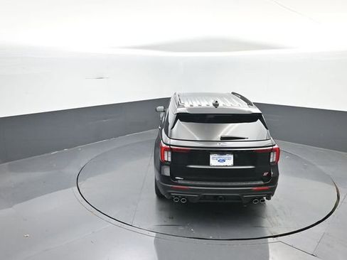 New 2026 Ford Explorer ST w/ Sun And Sound Package image 19