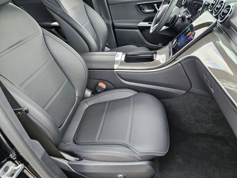 Used 2026 Mercedes-Benz GLC 300 image 20