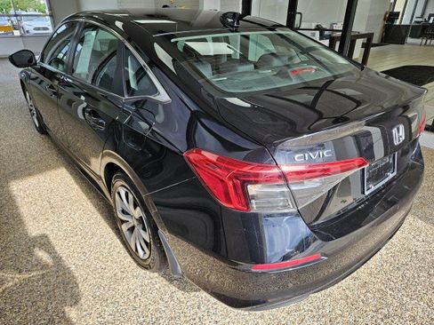 Used 2024 Honda Civic LX image 4