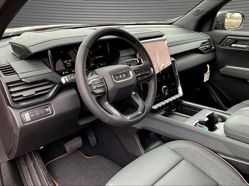 New 2026 GMC Acadia AT4 AWD/4WD image 7