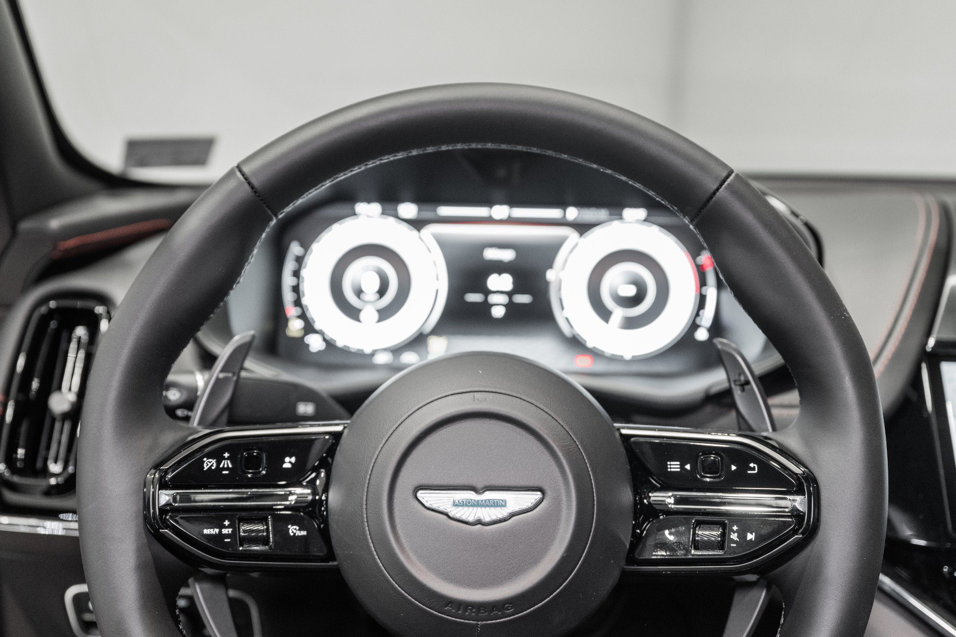 New 2026 Aston Martin DBX 707 AWD/4WD image 11