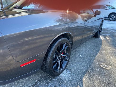 Used 2017 Dodge Challenger R/T w/ Blacktop Package image 34