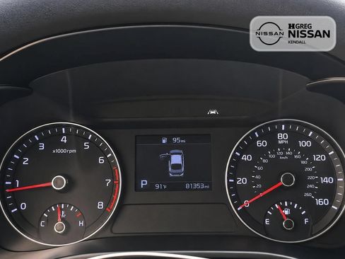 Used 2019 Kia Forte LXS FWD image 10