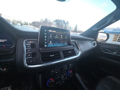 Used 2023 Chevrolet Suburban RST w/ Luxury Package image 9