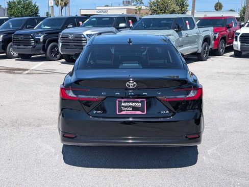 New 2026 Toyota Camry XLE image 8
