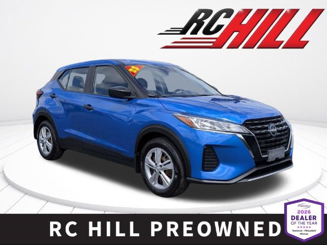 Used 2023 Nissan Kicks S FWD image 1