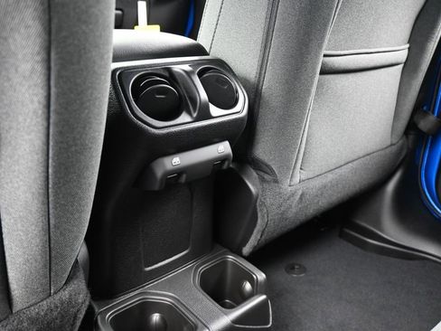 Used 2025 Jeep Wrangler Unlimited Sport AWD/4WD image 31