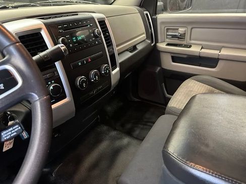Used 2011 RAM 1500 Classic SLT AWD/4WD image 29