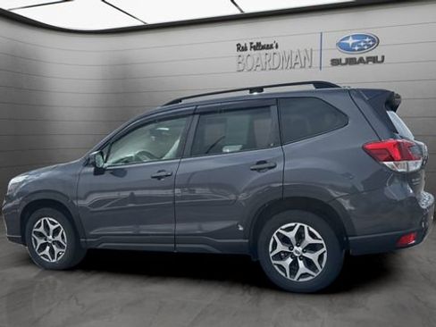 Used 2020 Subaru Forester Premium image 10