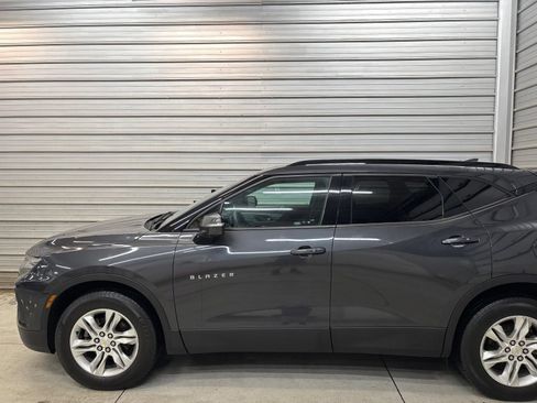 Used 2021 Chevrolet Blazer LT AWD/4WD image 3