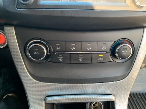 Used 2015 Nissan Sentra SR w/ SR Premium Package image 22