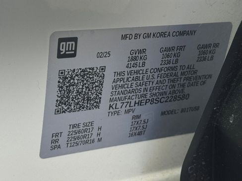 Used 2025 Chevrolet Trax LT image 22