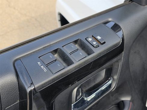 Used 2021 Toyota 4Runner TRD Off-Road image 23