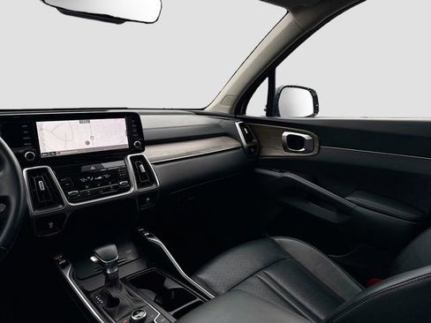 Certified 2023 Kia Sorento X-Line EX image 27