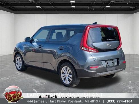 Used 2020 Kia Soul LX FWD image 3