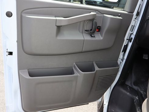 New 2025 Chevrolet Express 2500 w/ Driver Convenience Package image 16