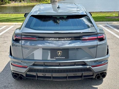 Used 2024 Lamborghini Urus S AWD/4WD image 7