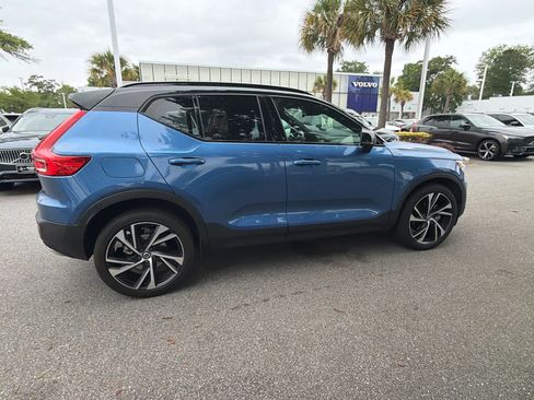 Used 2019 Volvo XC40 T5 R-Design AWD/4WD image 18