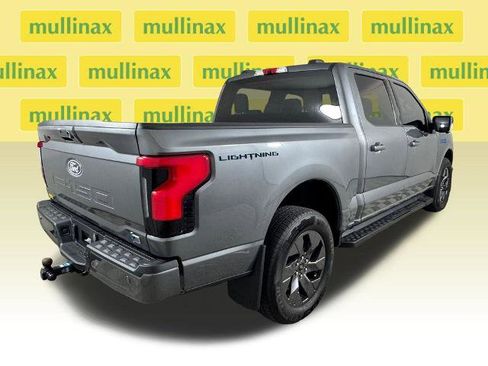 Certified 2024 Ford F150 Lightning Flash AWD/4WD image 4