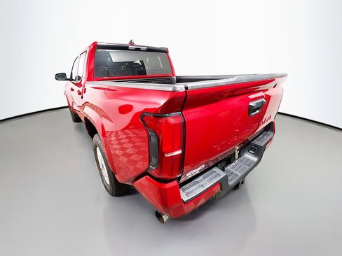 Used 2025 Toyota Tacoma SR5 image 8