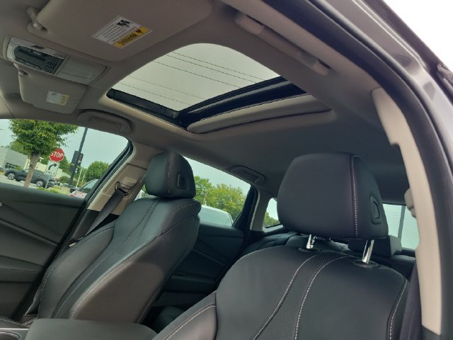 Used 2025 Acura TLX w/ Technology Package FWD image 13