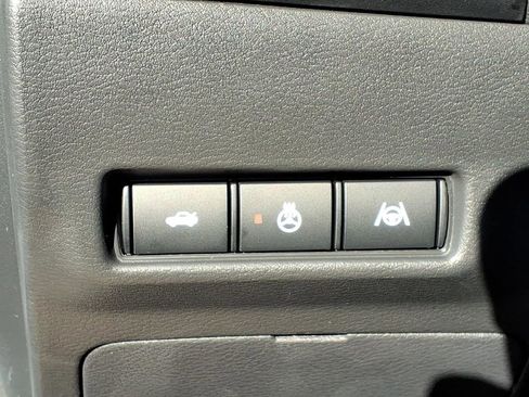 New 2026 Nissan Sentra SR image 19