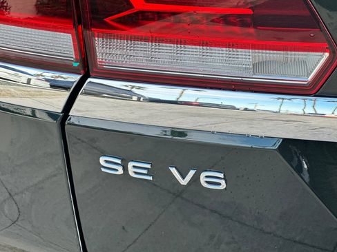 Used 2021 Volkswagen Atlas SE w/ Towing Package image 29