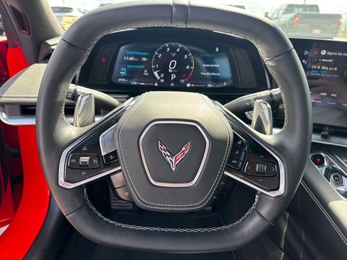 Used 2025 Chevrolet Corvette Stingray Premium Cpe w/ 3LT RWD image 14