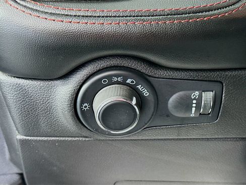 Used 2023 Dodge Durango GT AWD/4WD image 10