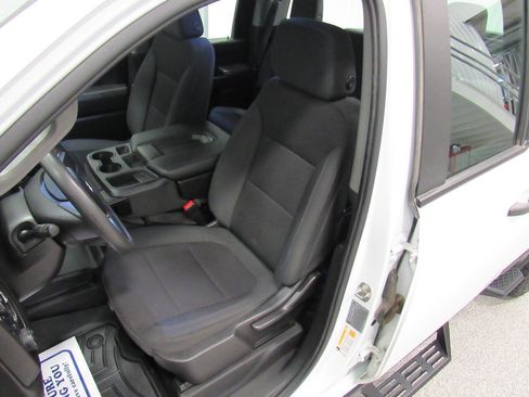 Used 2022 Chevrolet Silverado 2500 W/T w/ WT Fleet Convenience Package AWD/4WD image 34