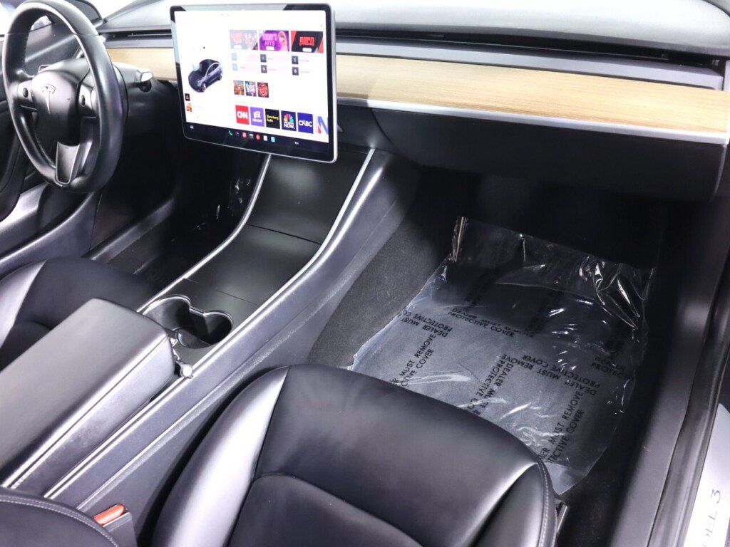 Used 2018 Tesla Model 3 Long Range RWD image 36